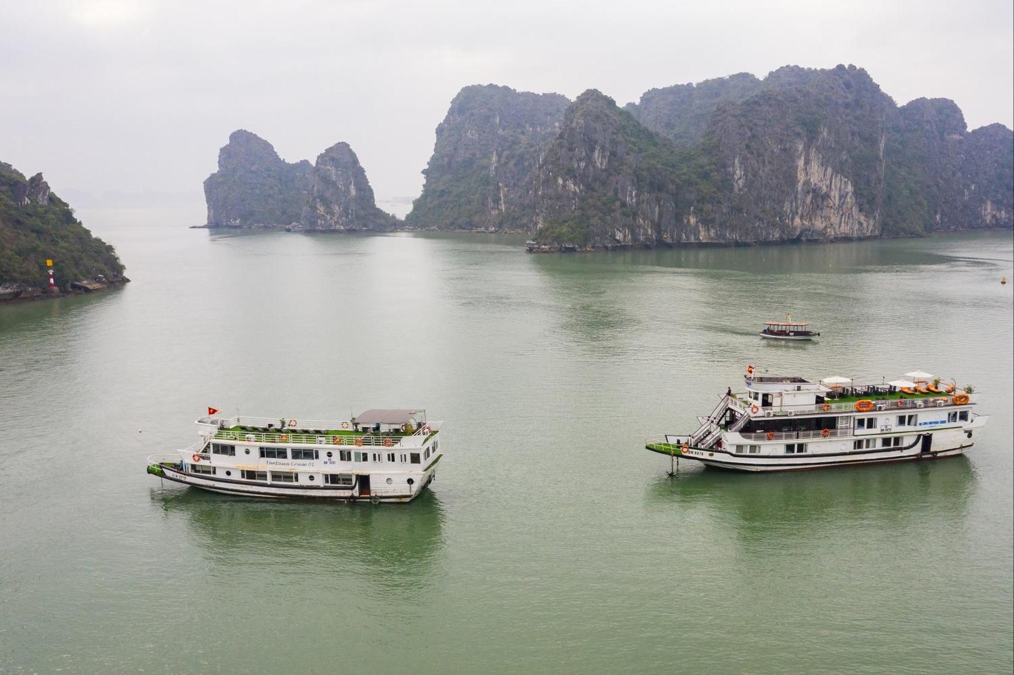 Fantasea Imperial Cruise Hotell Ha Long Eksteriør bilde